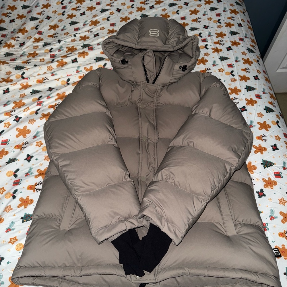 Aritzia Taupe Super Puff
